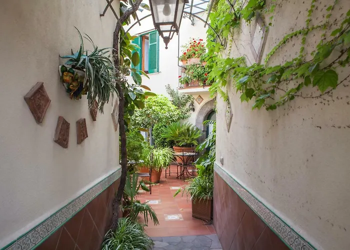 Villa Elisa Holiday Home Sorrent